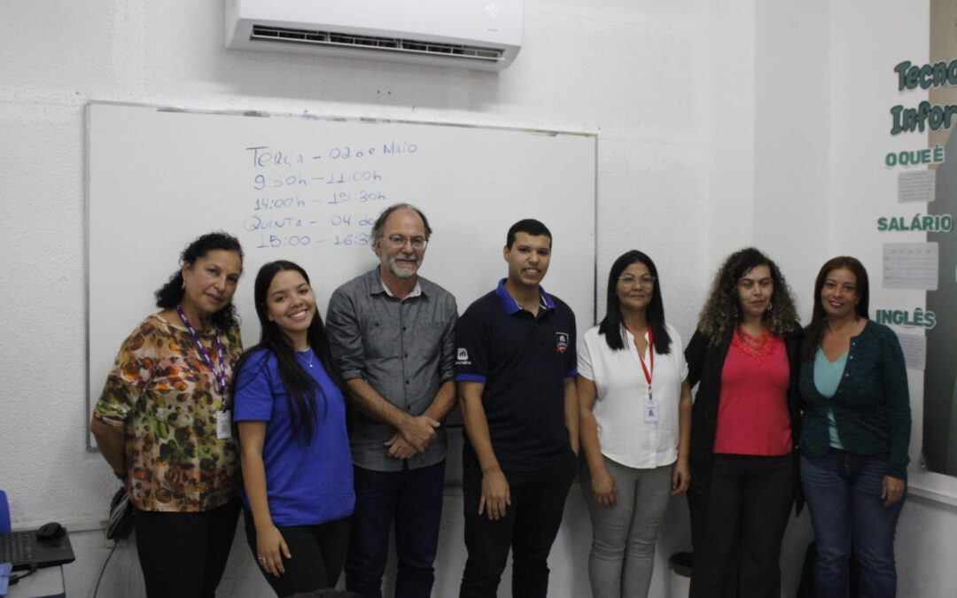 Parceria entre Prefeitura de Taboão da Serra e Microlins Pirajuçara atende jovens em Programa de Desenvolvimento Profissional