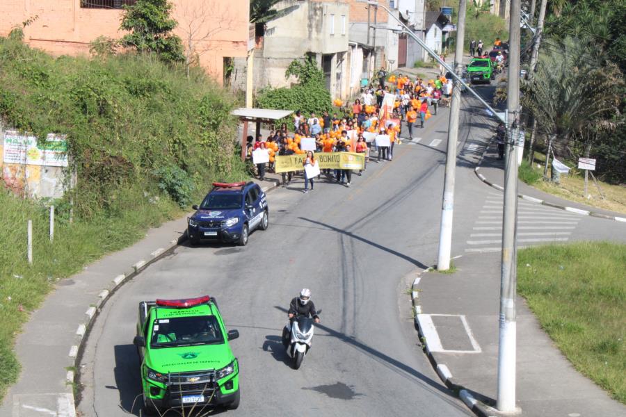 Caminhadas marcam Maio Laranja em Itapecerica da Serra