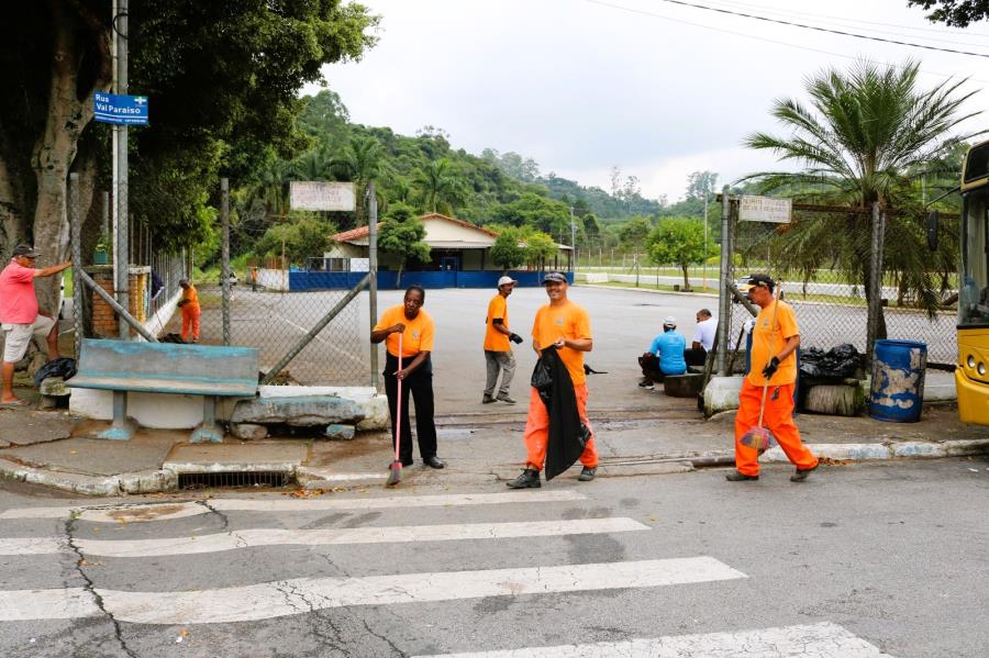 SSU realiza zeladoria e manutenção em diversas vias do município